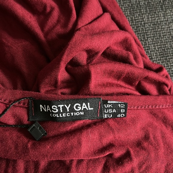 Nasty Gal Burgundy  Wine Color,Tie Front Top - Picture 4 of 7